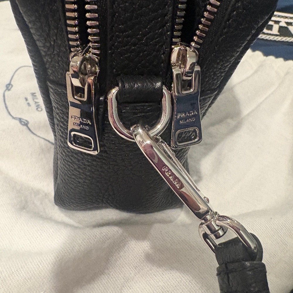Prada Black Bag - Picture 2 of 16
